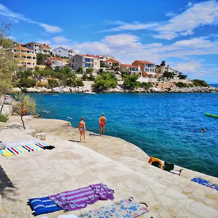 Rastichi Amazing Seaview